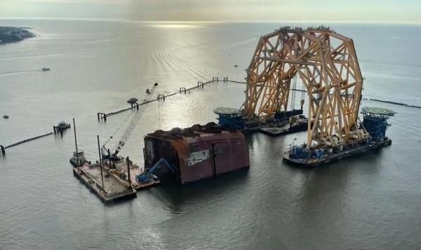 大副使用軟體失誤 超2億美元打水漂 大副使用軟體失誤 超2億美元打水漂