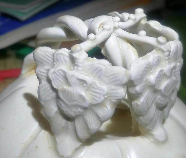 古瓷器鑑定討論帖:北宋定窯瓜式提樑壺辨識 古瓷器鑑定討論帖:北宋定窯瓜式提樑壺辨識