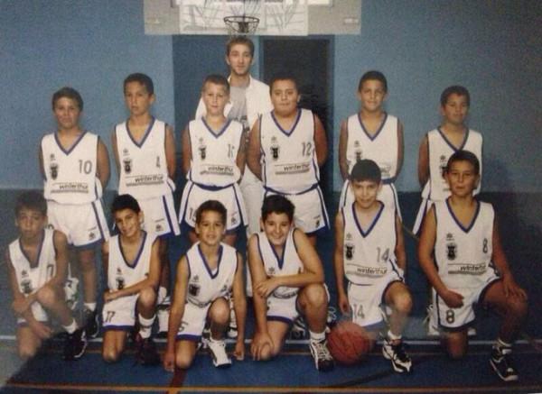 他是東契奇的老大哥，也是NBA之外最好的籃球運動員