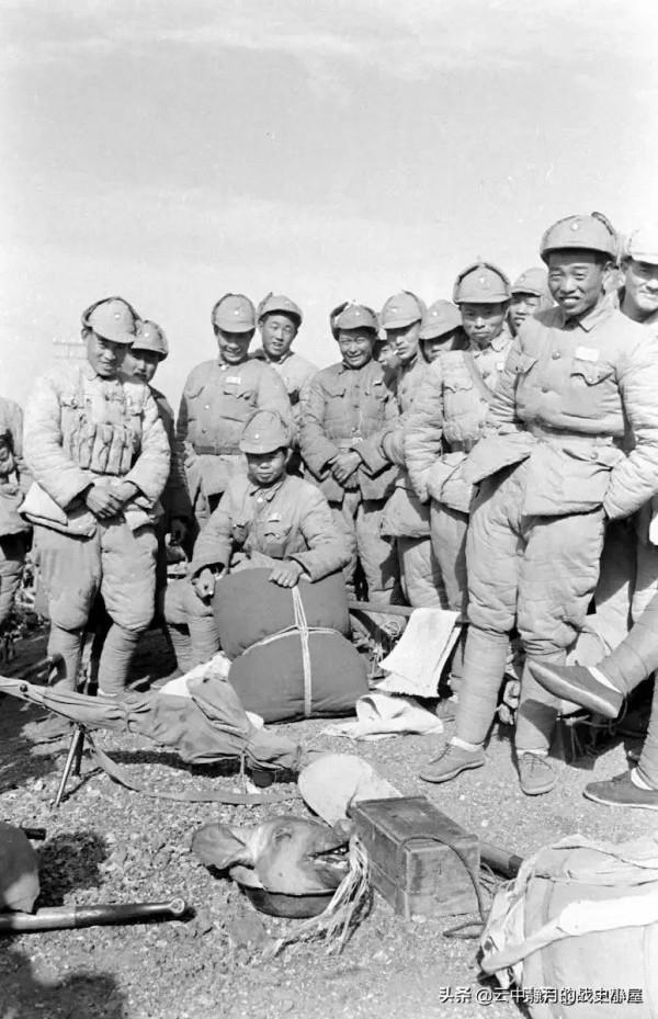 美械蔣軍看似精銳，實際破衣爛衫，老蔣：杜聿明，彈藥要省著用