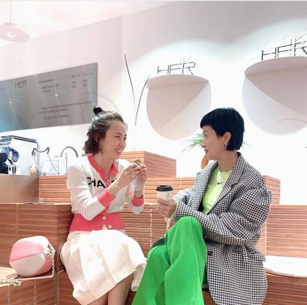 徐濠縈穿著奇葩，網友怕她把甘比的品味帶偏了