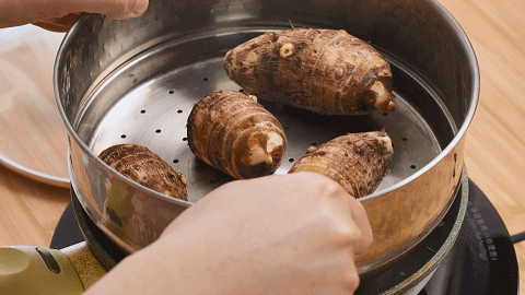 這做法還是頭回見!一捏就好,軟糯頂飽,5塊錢做一大盤 這做法還是頭回見!一捏就好,軟糯頂飽,5塊錢做一大盤