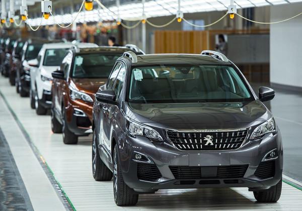 頭部玩家廝殺激烈，後來者掙扎求生，2022將是車市的定局之年？