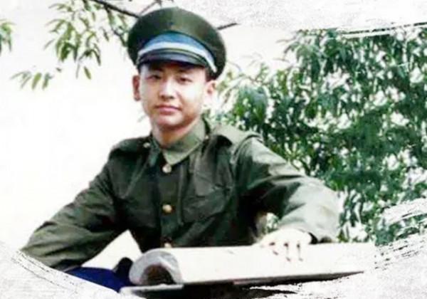 王偉撞擊墜毀後,那位撞他的美軍飛行員後來怎樣了? 王偉撞擊墜毀後,那位撞他的美軍飛行員後來怎樣了?