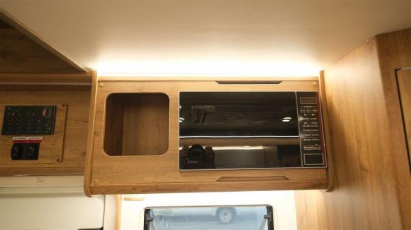 無拓和雙拓怎麼選？德興兩輛當家款房車告訴你