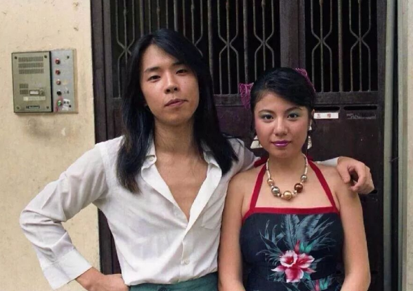 1993年黃家駒去世,前女友林楚麒以未亡人身份守夜,她現在如何了 1993年黃家駒去世,前女友林楚麒以未亡人身份守夜,她現在如何了