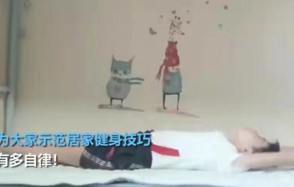 全紅嬋全運會合影太嬌小!和朱婷站一起成最萌身高差,氣場卻不輸 全紅嬋全運會合影太嬌小!和朱婷站一起成最萌身高差,氣場卻不輸