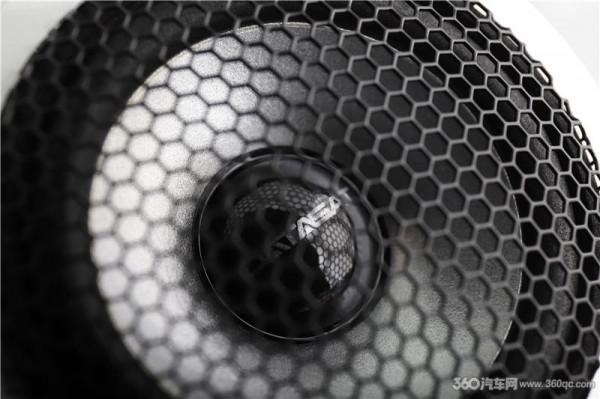 當音盆振膜材質開始玩混搭 DATASAT大地之聲競賽三分頻極致樂感