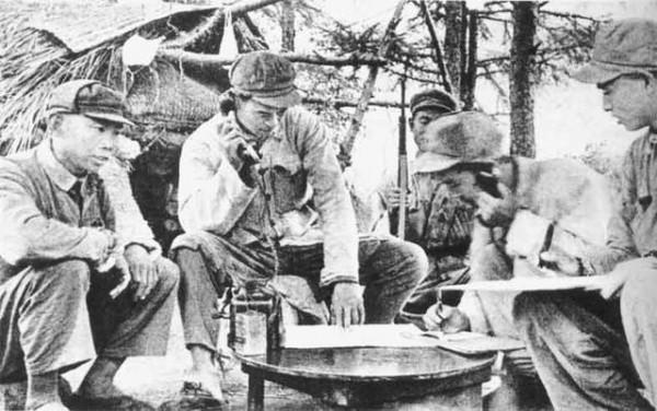 入朝在即，毛澤東卻臨陣換將：換掉13兵團主將！2年後才知真高明