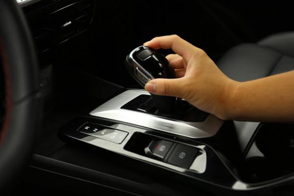 《X公里之後》跟視覺設計師聊聊他的MG5 《X公里之後》跟視覺設計師聊聊他的MG5