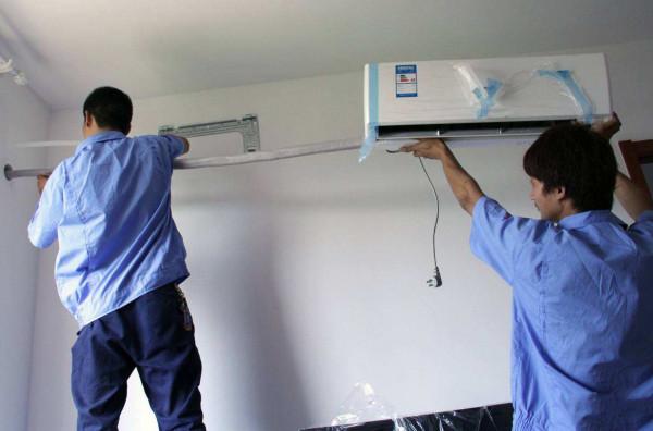 中央空調好用嗎？有什麼優缺點？我用過幾年，還是換回了普通空調