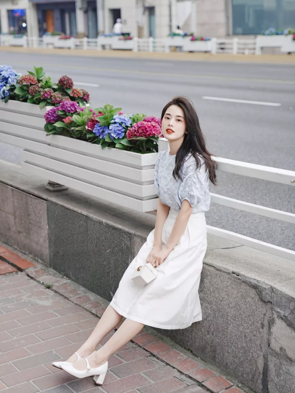 馬丁靴失寵了？這雙鞋才是粗腿女孩的初秋救星