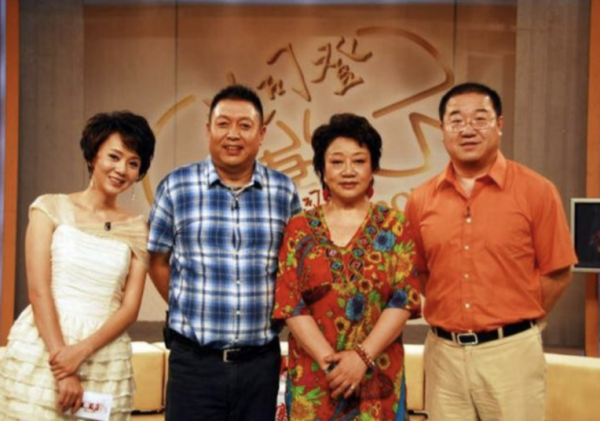 情感專家王為念：兩婚兩離，兩次淨身出戶的背後是對兒子的愧疚