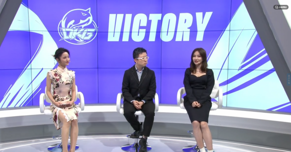 LOL手遊：MISS解說虎牙破曉杯，賽後覆盤一針見血，不愧是大小姐