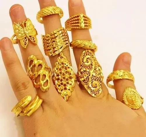 黃金按克還是按個買哪個合算？