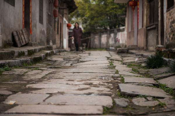這是一座以茶葉而國際聞名的古鎮 這是一座以茶葉而國際聞名的古鎮