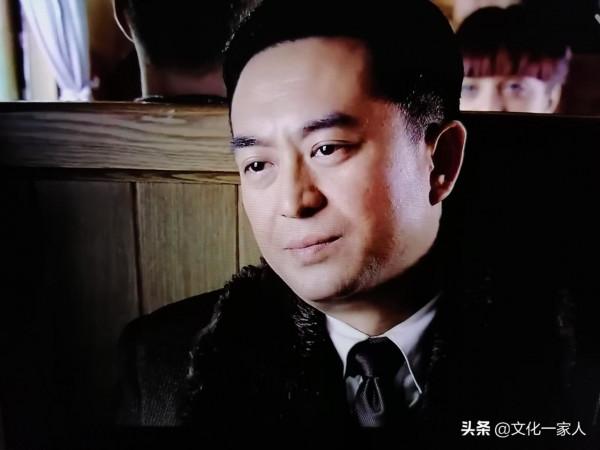 《風箏》與《懸崖》——高手過招,涇渭分明 《風箏》與《懸崖》——高手過招,涇渭分明