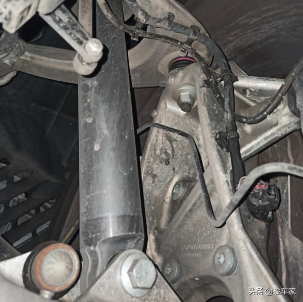 小姐姐放棄蘭博基尼EVO，花210萬買這輛英國超跑的原因十分單純