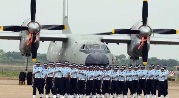 運輸機還能這樣飛?翻筋斗、大角度俯衝著陸,靈活程度堪比戰鬥機 運輸機還能這樣飛?翻筋斗、大角度俯衝著陸,靈活程度堪比戰鬥機