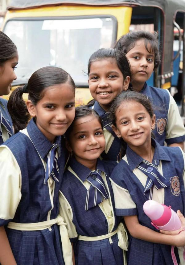 距離的偏見——“牛車”上的印度 距離的偏見——“牛車”上的印度