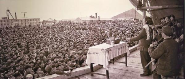 1959年，得知常香玉未入黨，鄧小平：你們河南不發展她，我來發展