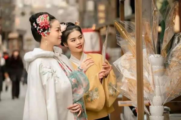 中秋國慶河北正定園博園大型實景演出《醉美古城，“愛”在正定》