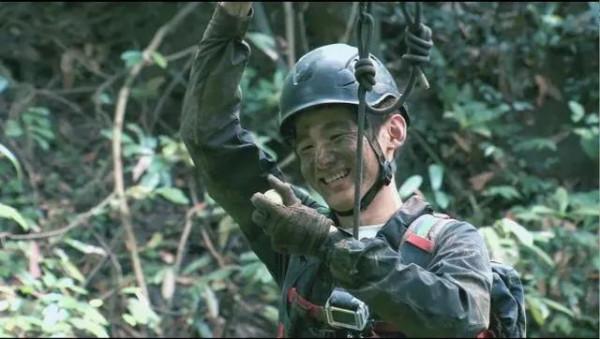 白敬亭：蟄伏八年，終於在新年取得桃花般的開端