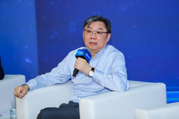 上汽轉型的203天