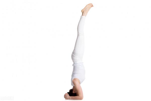 一套瑜伽，幫你淋巴排毒，增強冬季免疫力