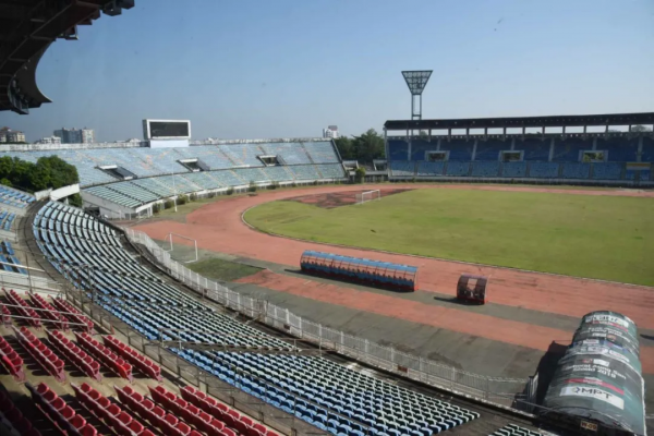 敏昂萊與緬甸超級富豪會面