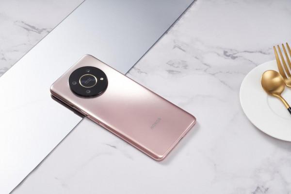 2022元旦換機，首先排除這三款，高價低配都是坑