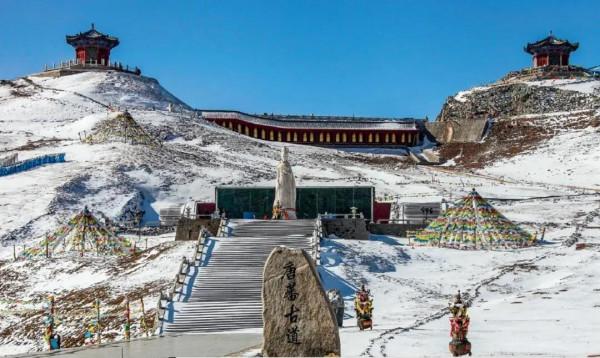 青海最美公路非它莫屬！被評為新秘境的極致風光，這條線帶你走起