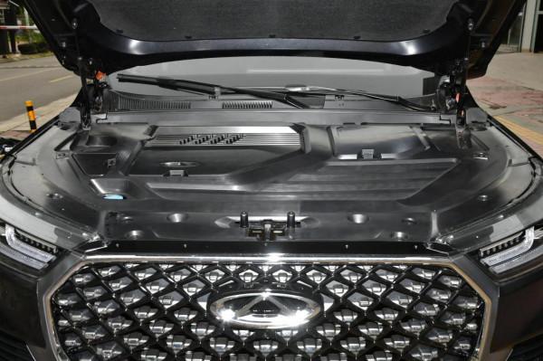 油耗低至1L，零百加速7s，起售15.18萬，奇瑞瑞虎8 PLUS鯤鵬e+上市