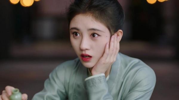 嘉南傳變成奇蹟暖暖？鞠婧禕還是萬年不變精修妝容，和劇目都不配