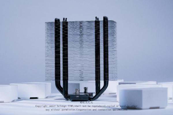 12代酷睿平民版風冷散熱器來了——超頻三東海R4000