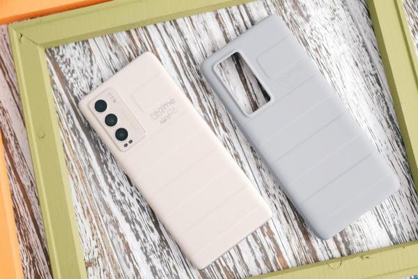 口碑很好的4款手機，價格覆蓋中高低三檔，比較值得入手