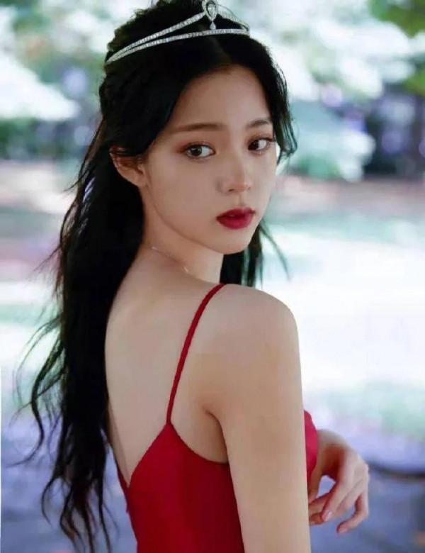 歐陽娜娜迷人氣質 歐陽娜娜迷人氣質