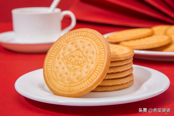 李佳琦帶火的3款美食，若不差錢，遇到別放過，好吃量大價不貴