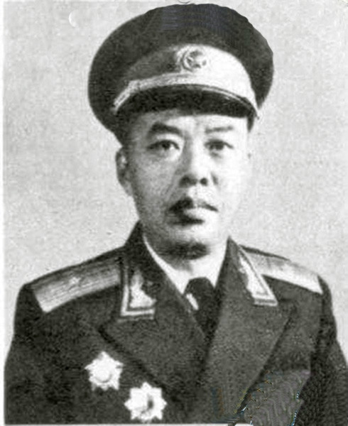 長津湖戰役時志願軍第九兵團的12個師長在1955年被授予什麼軍銜 長津湖戰役時志願軍第九兵團的12個師長在1955年被授予什麼軍銜