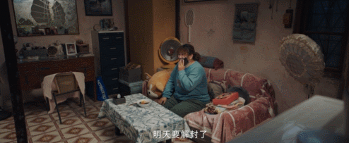 黃渤、賈玲新片揭開神秘面紗，賈玲和朱一龍擦出火花，暖到我了