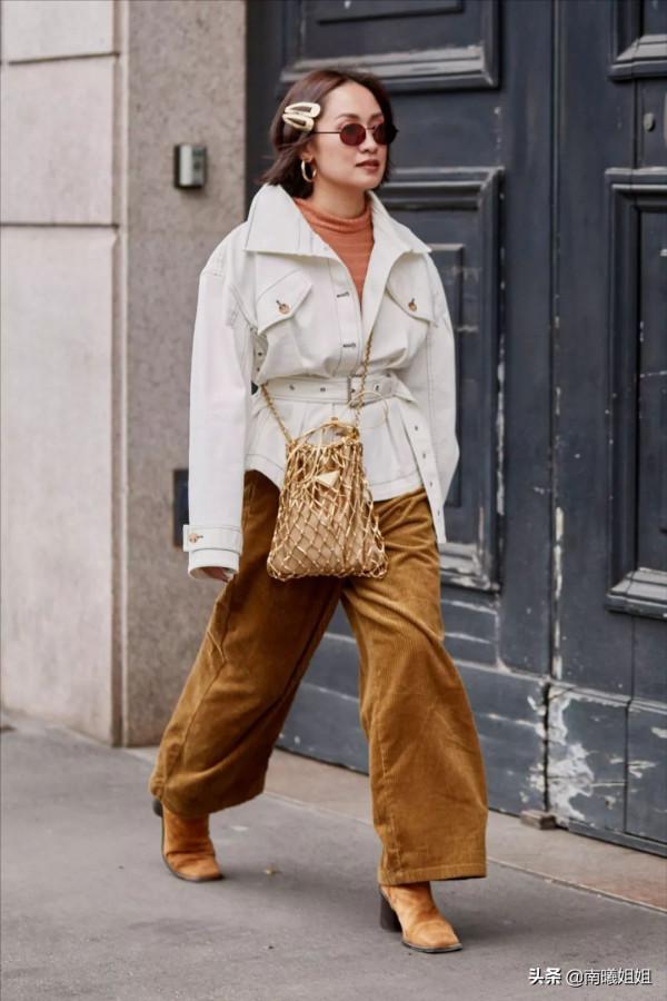 今年流行“穿短不穿長”,這三件下裝正受寵,40歲女人穿時髦減齡 今年流行“穿短不穿長”,這三件下裝正受寵,40歲女人穿時髦減齡