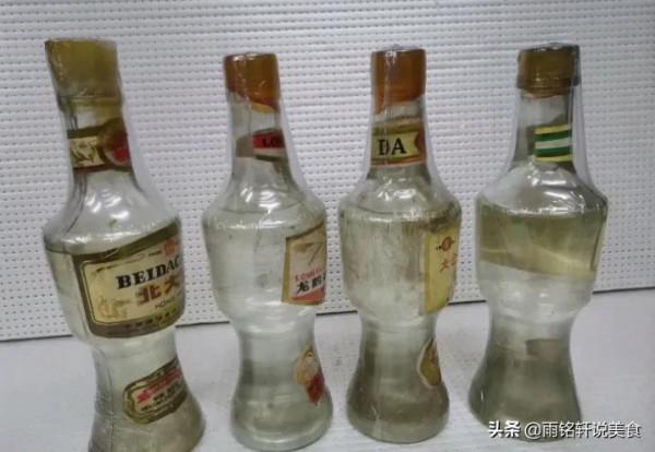酒廠員工都喝什麼白酒？6款“光瓶”酒呼聲最高，原來好酒並不貴