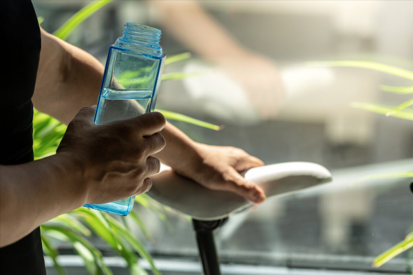 養生要多喝水，更要會喝水，養生喝好這三杯水