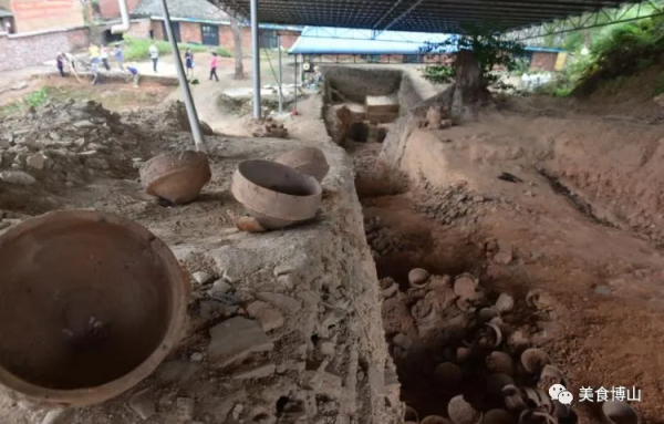 博山 窯貨(二十) 博山 窯貨(二十)