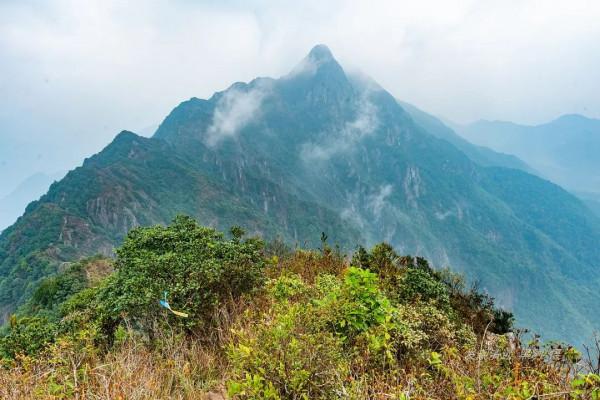 廣東第一險龍鬥峰,聚集了嶺南山嶽精華的巔峰之作 廣東第一險龍鬥峰,聚集了嶺南山嶽精華的巔峰之作