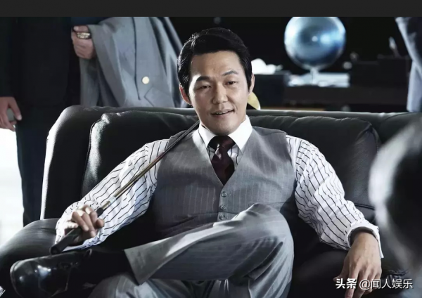 樸成雄：是為我獨尊的李仲久，也是藝術大學老師，更是緋聞絕緣體