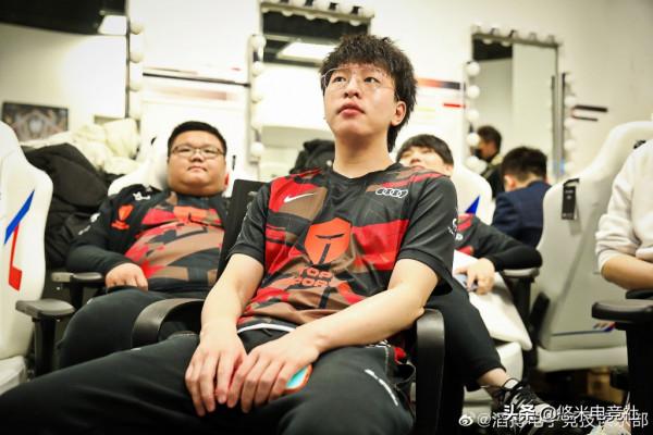 各大戰隊訓練賽情況曝光！TES小鵬勝率比天高，LNG磨合欠佳不如RA