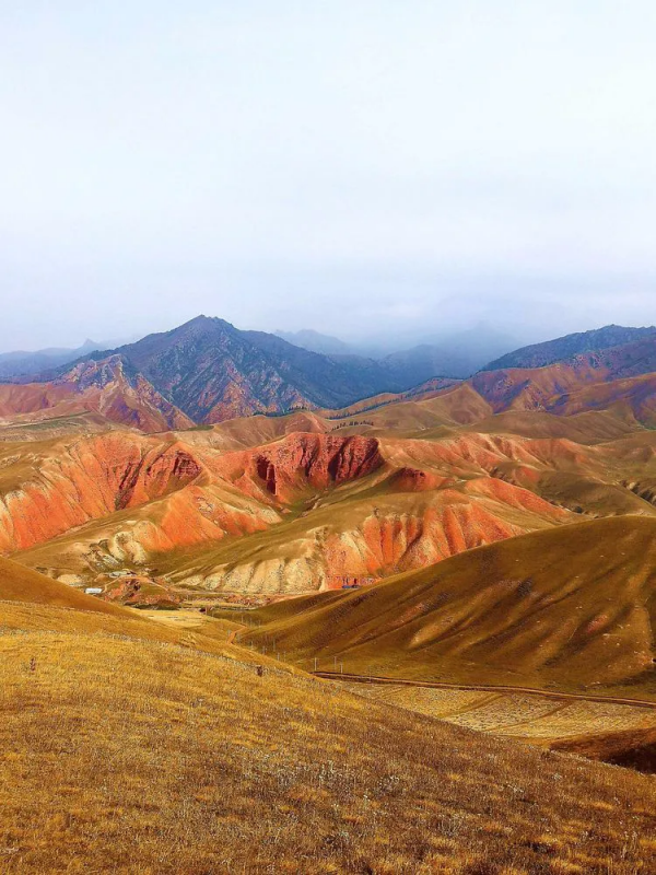 這個秋天，我想要一場去青海的旅行
