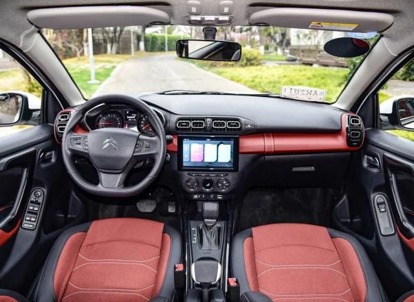 法系的小型SUV都在這裡了! 法系的小型SUV都在這裡了!