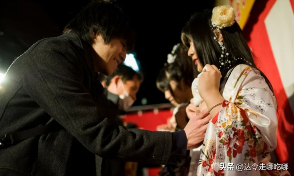 遊客搶著打卡的國內景點,名字說來都覺得“羞澀”,網友:太尷尬 遊客搶著打卡的國內景點,名字說來都覺得“羞澀”,網友:太尷尬